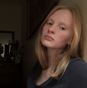 Meet your Posher, Holly